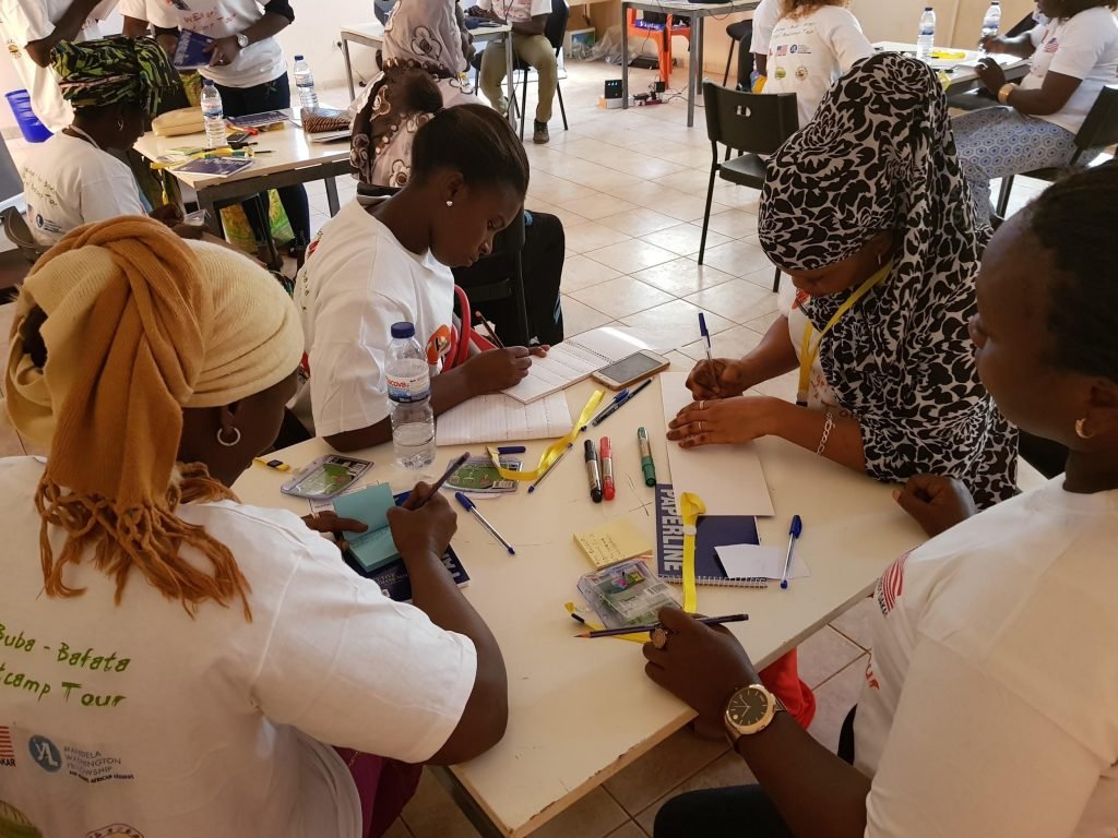 Young Guineans at InnovaLab